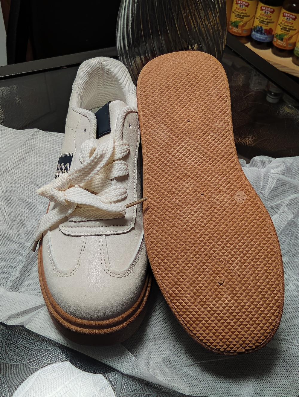 **WHITE & TAN PLATFORM SNEAKERS FOR WOMEN** ππ²π²π²π²π²π² - Picture 3 of 9
